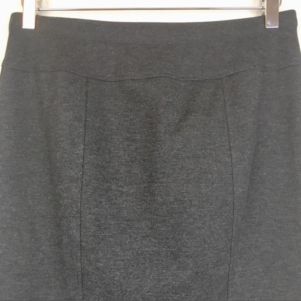Ellen Tracy Ponte Knit Charcoal Sweater Midi Knee-Length Stretchy Pencil Skirt